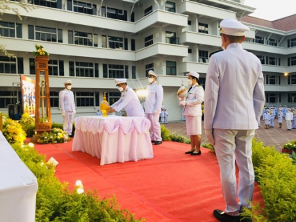 ไฟล์แนบ  การประปาส่วนภูมิภาคสาขาลำพูน โดย นายพรพจน์  ฑีฆายุ  ผู้จัดการการประปาส่วนภูมิภาคสาขาลำพูน มอบหมายให้ หัวหน้างาน และพนักงานในสังกัดเข้าร่วมกิจกรรม ในพิธีถวายสัตย์ปฏิญาณการเป็นข้าราชการที่ดีและพลังของแผ่นดิน พิธีถวายเครื่องราชสักการะและวางพานพุ่ม และพิธีจุดเทียนถวายพระพรชัยมงคล เนื่องในโอกาสวันเฉลิมพระชนมพรรษาพระบาทสมเด็จพระเจ้าอยู่หัว 28 กรกฎาคม 2565 ณ ลานศาลากลางจังหวัดลำพูน ต.ศรีบัวบาน อ.เมือง จ.ลำพูน 
