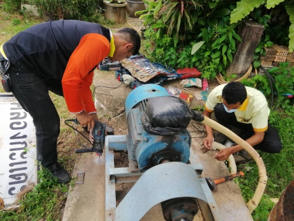 ไฟล์แนบ วันจันทร์ที่ 8 สิงหาคม 2565 การประปาส่วนภูมิภาคสาขากาญจนดิษฐ์ ภายใต้การบริหารของนายสุรพงศ์ สมหวัง ผู้จัดการการประปาส่วนภูมิภาคสาขากาญจนดิษฐ์ มอบหมายนายอัครเดช เพ็ชรโชติ หัวหน้างาน 8 งานผลิตพร้อม พนักงานในสังกัดงานผลิต เข้าดำเนินการปรับปรุงแท่นปั๊มสูบน้ำแรงต่ำ​ครองกะแดะ เพื่อเสริมความแข็งแรงของแท่นที่ชำรุด​ เพื่อลดอาการสั่นของมอเตอร์และปั๊มสูบน้ำเพื่อยืดอายุการใช้งาน