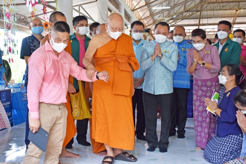ไฟล์แนบ กปภ.สาขาอุบลราชธานี ร่วมทอดผ้าป่าสามัคคี  ณ ศูนย์พุทธธรรมสมเด็จพระมหาธีราจารย์ ป่าดงใหญ่วังอ้อ จ.อุบลราชธานี