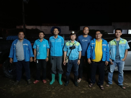 ไฟล์แนบ วันอังคาร ที่ 13 กันยายน  2565 การประปาส่วนภูมิภาคสาขากาญจนดิษฐ์ ภายใต้การบริหารงานโดยนายสุรพงศ์  สมหวัง ผู้จัดการการประปาส่วนภูมิภาคสาขากาญจนดิษฐ์  มอบหมายนายวะโรทัย ขุ้ยศร หัวหน้างาน 8 งานบริการและควบคุมน้ำสูญเสียและพนักงานในสังกัด ลงพื้นที่ บ้านทุ่งอ่อนใจ บ้านทุ่งขิง บ้านบางสำโรง หมู่บ้านสิริภัทร ตำบลท่าทองใหม่  อำเภอกาญจนดิษฐ์  จังหวัดสุราษฎร์ธานี ออกทำ Step test ค้นหาท่อรั่ว DMA MM -KD -01 ตำบลท่าทองใหม่  เพื่อค้นท่อแตกท่อรั่วและเพิ่มปริมาณน้ำจ่ายให้ลูกค้าได้ดียิ่งขึ้น  