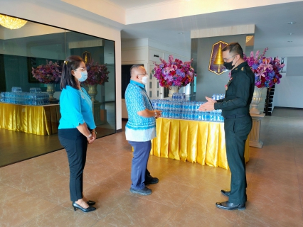 ไฟล์แนบ กปภ.สาขาสมุทรสาคร มอบน้ำดื่มบรรจุขวด  สนับสนุนกิจกรรมเนื่องใน วันบุรฉัตร