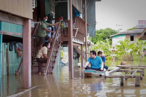 ไฟล์แนบ สู้ไปด้วยกัน! กปภ. มอบถุงยังชีพช่วยเหลือผู้ประสบอุทกภัยในจังหวัดพระนครศรีอยุธยา