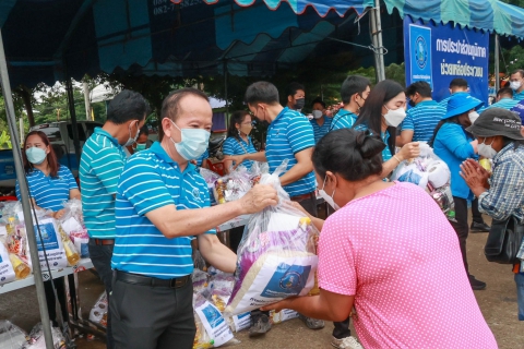 ไฟล์แนบ สู้ไปด้วยกัน! กปภ. มอบถุงยังชีพช่วยเหลือผู้ประสบอุทกภัยในจังหวัดพระนครศรีอยุธยา