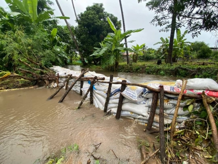 ไฟล์แนบ กปภ.สาขากำแพงเพชร สานต่อความห่วงใย จับมือ อบต.นครชุม ช่วยบรรเทาภัยน้ำท่วม