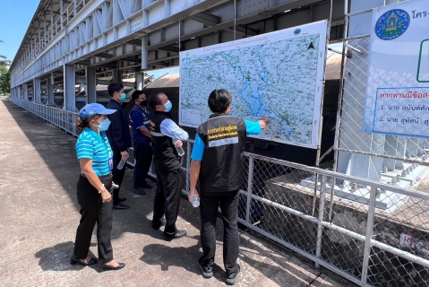 ไฟล์แนบ ผอ.กปภ.ข.6 ลงพื้นที่ติดตามสถานการณ์น้ำท่วม จ.ร้อยเอ็ด