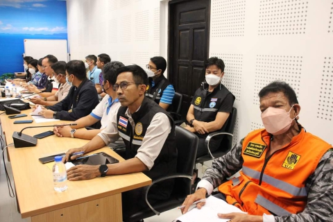ไฟล์แนบ กปภ.สาขาเก็ต ร่วมประชุมหารือแนวทางการซ่อมแซมถนนทางขึ้นเขาป่าตองซึ่งได้รับผลกระทบจากภาวะฝนตกหนักจนเกิดเป็นสไลด์