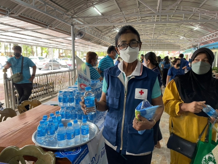 ไฟล์แนบ การประปาส่วนภูมิภาคสาขาตราด เข้าร่วมโครงการบำบัดทุกข์ บำรุงสุข สร้างรอยยิ้มให้ประชาชน ร่วมกับหน่วยแพทย์เคลื่อนที่ พอ.สว. ณ ศาลาการเปรียญวัดแหลมมะขาม  ตำบลแหลมงอบ อำเภอแหลมงอบ จังหวัดตราด