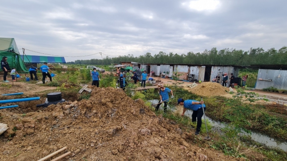 ไฟล์แนบ กปภ.สาขาธัญบุรี ร่วมกิจกรรม โครงการ โคก หนอง นา สัปปายะและรมณียสถาน สถานปฏิบัติธรรมสมเด็จพระสังฆราช (อมพรมหาเถร) ของสำนักงานทรัพยากรธรรมชาติและสิ่งแวดล้อมจังหวัดปทุมธานี