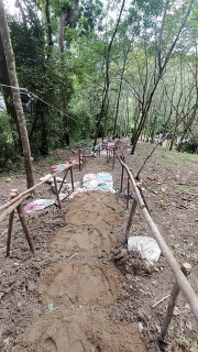 ไฟล์แนบ กปภ.สาขาภูเก็ต สนับสนุนน้ำดื่มบรรจุขวดตราสัญลักษณ์ กปภ. จำนวน 120 ขวด ให้กับเทศบาลเมืองกะทู้ เพื่อบริการประชาชนที่ใช้เส้นทางในการขึ้นลงเขาป่าตอง 
