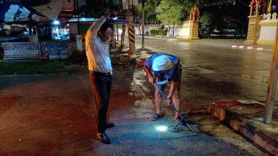 ไฟล์แนบ กปภ.สาขาสุพรรณบุรี ดำเนินการเปิดล้างตะกอนระบายในเส้นท่อจ่ายน้ำ (Blow off) ผ่านหัวดับเพลิง ตามแผนโครงการจัดการน้ำสะอาด (Water Safety Plan)