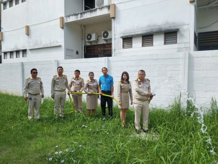 ไฟล์แนบ กปภ.สาขาสมุทรสาคร จัดเตรียมรถบรรทุกน้ำสำรองบริเวณพื้นที่จัดกิจกรรม To be number และเตรียมการรับเสด็จฯ