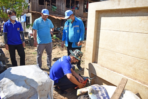 ไฟล์แนบ กปภ.สาขาอุบลราชธานี ลงพื้นที่ต่อเนื่องตรวจสอบและซ่อมแซมแก้ไขระบบประปาฟื้นฟูหลังน้ำลด  ณ ชุมชนหาดสวนยา
