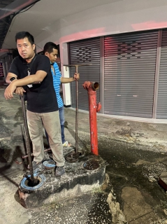 ไฟล์แนบ กปภ.สาขากำแพงเพช ลงพื้นที่ทำ Step test สำรวจหาท่อแตก-รั่วเชิงรุก 