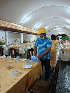 ไฟล์แนบ กปภ.สาขาจันดี ร่วมกับชมรมพุทธศาสนา ร่วมบุญโรงทานแจกน้ำดื่มตราสัญลักษณ์ กปภ.