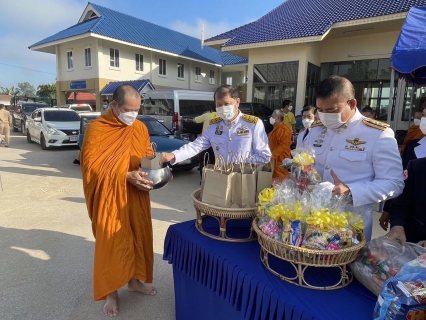ไฟล์แนบ การประปาส่วนภูมิภาคสาขาเกาะคา ร่วมพิธีทำบุญตักบาตรเพื่อถวายเป็นพระราชกุศล, พิธีวางพานพุ่มและพิธีถวายบังคม เพื่อถวายราชสดุดี ####  เมื่อวันที่ 5 ธันวาคม 2565 เวลา 07.30 น. การประปาส่วนภูมิภาคสาขาเกาะคา