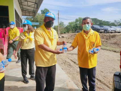 ไฟล์แนบ กปภ.สาขาท่ามะกา เข้าร่วมกิจกรรมจิตอาสาปล่อยพันธ์ปลาและปลูกหญ้าแฝก บริเวณริมคลองท่าสาร-บางปลา เนื่องในวันคล้ายวันพระบรมราชสมภพ พระบาทสมเด็จพระบรมชนกาธิเบศร มหาภูมิพลอดุลยเดชมหาราช บรมนาถบพิตร วันชาติ และวันพ่อแห่งชาติ ประจำปี 2565 วันจันทร์ ที่ 5 ธันวาคม 2565