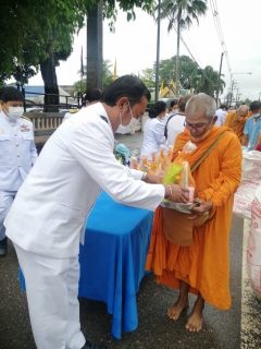 ไฟล์แนบ การประปาส่วนภูมิภาคสาขาท่าแซะ ร่วมทำบุญตักบาตรถวายพระราชกุศล 5 ธันวาคม 2565