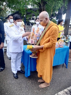 ไฟล์แนบ การประปาส่วนภูมิภาคสาขาท่าแซะ ร่วมทำบุญตักบาตรถวายพระราชกุศล 5 ธันวาคม 2565