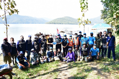 ไฟล์แนบ กปภ.สาขาเชียงใหม่ (ชั้นพิเศษ) เข้าร่วมกิจกรรมการพัฒนาเก็บขยะสิ่งปฏิกูล ณ เขื่อนแม่กวงอุดมธารา เนื่องในวันคล้ายวันพระราชสมภพ พระบาทสมเด็จพระบรมชนกาธิเบศร มหาภูมิพลอดุลยเดชมหาราช บรมนาถบพิตร