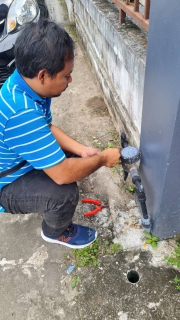 ไฟล์แนบ การประปาส่วนภูมิภาคสาขาจันดี ลงพื้นที่ตรวจสอบมาตรวัดน้ำ ทดสอบมาตร 0 คิว และทำการตีตรามาตร ผูกลวด 