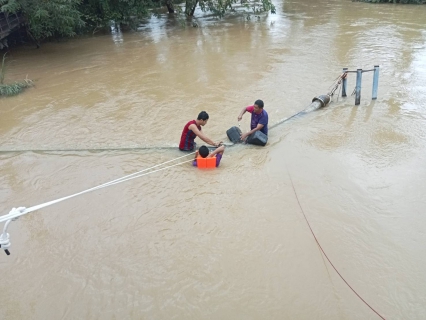 ไฟล์แนบ การประปาส่วนภูมิภาคสาขากาญจนดิษฐ์ แก้ไขปัญหาท่อน้ำดิบแตกชำรุด จากการกรณีน้ำหลากในช่วงวันที่ 18 ธันวาคม 2565 