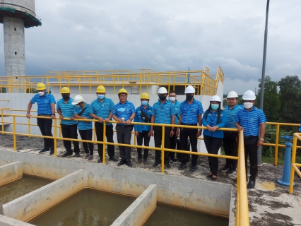 ไฟล์แนบ วันที่ 16 ธันวาคม 2565 การประปาส่วนภูมิภาคสาขาขนอม นำโดย นายธำรง  คุ้มเพชร ผู้จัดการการประปาส่วนภูมิภาคสาขาขนอม พร้อมด้วยหัวหน้างาน และพนักงานในสังกัด ได้เข้าศึกษาดูงานและเยี่ยมชมระบบควบคุมและกระบวนการผลิตน้ำของการประปาส่วนภูมิภาคสาขาสุราษฎร์ธานี (ชั้นพิเศษ) ณ โรงกรองน้ำบ้านนาทราย ตำบลหนองไทร อำเภอพุนพิน จังหวัดสุราษฎร์ธานี 