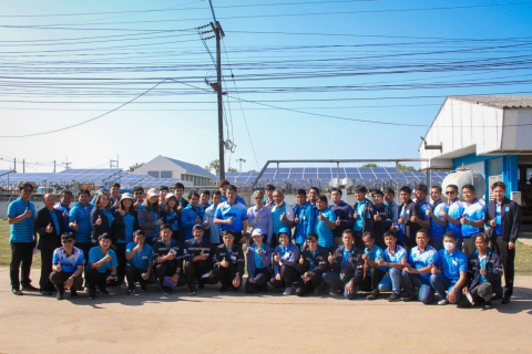ไฟล์แนบ ผู้เข้ารับการอบรมหลักสูตรความรู้พื้นฐานด้านงานผลิต เข้าศึกษาดูงานโครงการระบบผลิตไฟฟ้าจากโซลาเซลล์ Solar Rooftop ณ กปภ.สาขาอุดรธานี