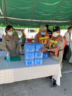 ไฟล์แนบ กปภ.สาขาแก้งคร้อ มอบน้ำดื่มบรรจุขวด สนับสนุนศูนย์ปฏิบัติการป้องกัน และลดอุบัติเหตุทางถนนช่วงเทศกาลปีใหม่ พ.ศ.2566