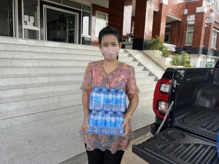 ไฟล์แนบ การประปาส่วนภูมิภาคสาขาท่าแซะ ร่วมสนับสนุนน้ำดื่มบรรจุขวดตราสัญลักษณ์ กปภ. เนื่องในโอกาสวันเด็กแห่งชาติ 2566