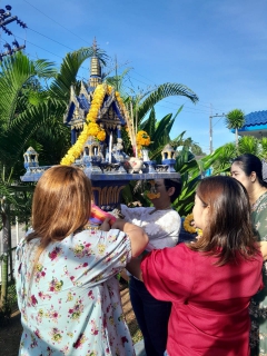 ไฟล์แนบ การประปาส่วนภูมิภาคสาขาอ่าวลึก จัดกิจกรรม ร่วมกิจกรรมทำบุญสำนักงาน ถวายภัตราหารเพลพร้อมเครื่องสังฆทานแด่พระภิกษุสงฆ์ เนื่องในโอกาสวันคล้ายวันสถาปนาการประปาส่วนภูมิภาค ครบรอบ 44 ปี