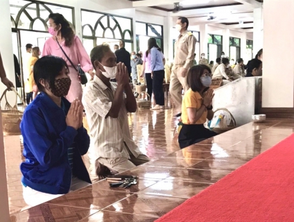 ไฟล์แนบ กปภ.สาขาขลุง เข้าร่วมกิจกรรมเข้าวัดทำบุญวันธรรมสวนะ (วันพระ) ณ วัดวันยาวล่าง ตำบลวันยาว อำเภอขลุง จังหวัดจันทบุรี