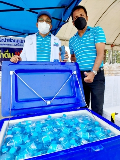ไฟล์แนบ กปภ.เขต 4 มอบหมาย กปภ.สาขาระนอง ร่วมต้อนรับรองนายกรัฐมนตรี ในโอกาสลงพื้นที่จังหวัดระนอง พร้อมสนับสนุนน้ำดื่มตราสัญลักษณ์ กปภ.บริการประชาชน