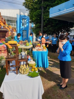 ไฟล์แนบ กปภ. สาขาตรัง จัดพิธีไหว้สักการบูชาพระแม่ธรณีสุทธิสรรพสักขีบารมีธำรงชล  และพระภูมิเจ้าที่เนื่องในวันคล้ายวันสถาปนา การประปาส่วนภูมิภาค ครบรอบ 44 ปี