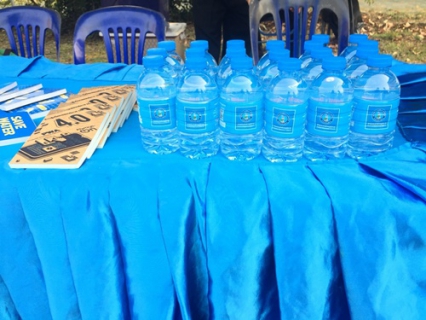 ไฟล์แนบ วันที่ 16 มีนาคม 2566 การประปาส่วนภูมิภาคสาขาลำพูน โดยนายพรพจน์ ฑีฆายุ ผู้จัดการ กปภ.สาขาลำพูน พร้อมด้วยหัวหน้างานจัดเก็บรายได้  พนักงาน เข้าร่วมกิจกรรม โครงการ บำบัดทุกข์ บำรุงสุข จังหวัดเคลื่อนที่ ประจำเดือน มีนาคม 2566 ณ โรงเรียนบ้านเรือน ต.บ้านเรือน อ.ป่าซาง  จ.ลำพูน