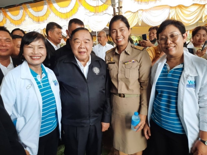 ไฟล์แนบ การประปาส่วนภูมิภาคสาขากระบี่ สนับสนุนน้ำดื่มบรรจุขวด กปภ. บริการประชาชน ในโอกาสพลเอก ประวิตร วงษ์สุวรรณ รองนายกรัฐมนตรี ในฐานะผู้อำนวยการกองอำนวยการน้ำแห่งชาติ(กอนช.) พร้อมคณะลงพื้นที่ จ.กระบี่