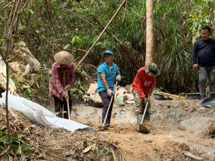 ไฟล์แนบ การประปาส่วนภูมิภาคสาขาตราด ร่วมกับ กลุ่มป่าลายพราง ตำบลแหลมกลัด กปภ.สาขาคลองใหญ่ และชุมชนในพื้นที่ ร่วมกิจกรรมสร้างฝายชะลอน้ำ ในพื้นที่ หมู่. 8 บ้านท่าเส้น