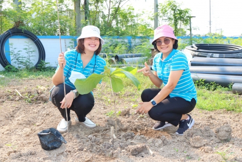 ไฟล์แนบ กปภ.สาขาปทุมธานี จัดโครงการ กปภ.ปลูกป่าเพื่อแผ่นดิน เทิดพระเกียรติพระบาทสมเด็จพระบรมชนกาธิเบศร มหาภูมิพลอดุลยเดชมหาราช บรมนาถบพิตร ปี 2566
