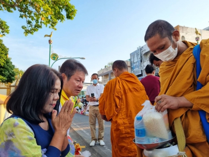 ไฟล์แนบ กปภ.สาขานครศรีธรรมราช  ร่วมโครงการตักบาตรวันอาทิตย์ 