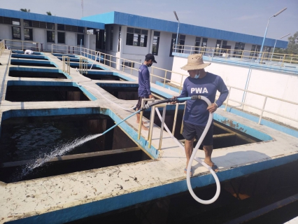 ไฟล์แนบ การประปาส่วนภูมิภาคสาขาประจวบคีรีขันธ์ ดำเนินการล้างถังตกตะกอนโรงกรองขนาด 400 ลบม./ชม. ฝั่งตะวันตก และโรงกรองขนาด 200 ลบม./ชม. 