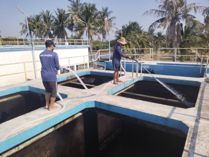 ไฟล์แนบ การประปาส่วนภูมิภาคสาขาประจวบคีรีขันธ์ ดำเนินการล้างถังตกตะกอนโรงกรองขนาด 400 ลบม./ชม. ฝั่งตะวันตก และโรงกรองขนาด 200 ลบม./ชม. 