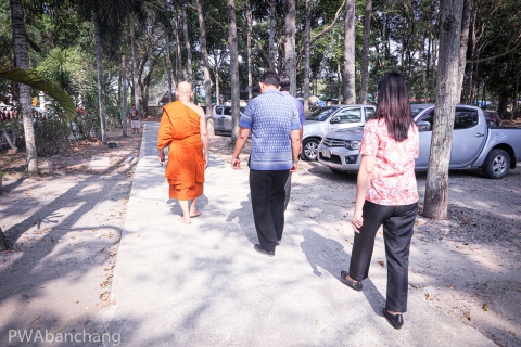 ไฟล์แนบ สาขาบ้านฉาง สัมพันธ์วัดและชุมชน ถวายน้ำดื่ม โครงการบรรพชาสามเณรภาคฤดูร้อน 