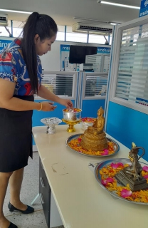 ไฟล์แนบ การประปาส่วนภูมิภาคสาขาอ่าวลึก ร่วมจัดกิจกรรมโครงการสืบสานวัฒนธรรมไทย ประเพณีสงกรานต์ สรงน้ำพระ และ พระแม่ธรณี สิ่งศักดิ์สิทธิ์ของการประปาส่วนภูมิภาค 