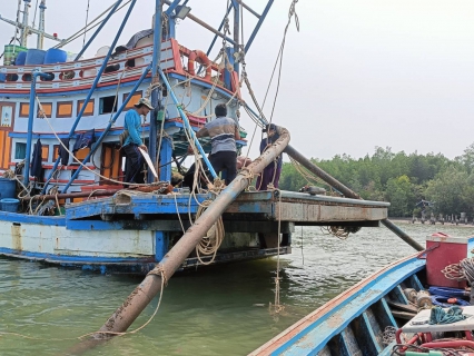 ไฟล์แนบ การประปาส่วนภูมิภาคสาขากาญจนดิษฐ์ดำเนินการซ่อมท่อในคลองดอนสัก เพื่อผู้ใช้น้ำบ้านฝ่ายท่า ดอนสัก อำเภอดอนสัก จังหวัดสุราษฎร์ธานี