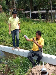 ไฟล์แนบ การประปาส่วนภูมิภาคสาขากาญจนดิษฐ์ ลงพื้นที่สำรวจ หาท่อแตกท่อรั่วท่อส่งน้ำขนาด 700 มิลลิเมตร ตั้งแต่สถานีจ่ายน้ำพลายวาส ไปยังสามแยกบ้านใน สถานีผลิตน้ำบ้านใน 