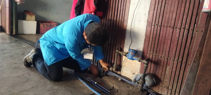 ไฟล์แนบ รอยยิ้มของลูกค้า คือ กำลังใจของเรา กปภ.สาขากำแพงเพชร เดินหน้าให้บริการลูกค้า ตามโครงการประปาทันใจ