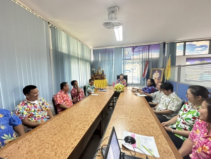 ไฟล์แนบ เมื่อวันที่ 12 เมษายน 2566 เวลา 08.00 - 09.00 น. ณ ห้องประชุมกปภ.สาขาเกาะคา นำโดยนางอรวรรณ รัตนจักร์ ผู้จัดการการประปาส่วนภูมิภาคสาขาเกาะคา พร้อมด้วยหัวหน้างาน พนักงานและลูกจ้างในสังกัด จัดกิจกรรมสนทน