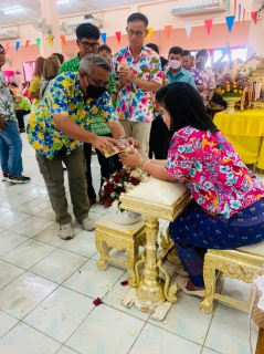 ไฟล์แนบ กปภ.สาขาตะพานหิน ร่วมพิธีรดน้ำขอพร นายอำเภอตะพานหินเนื่องในเทศกาลสงกรานต์ ประจำปี 2566   