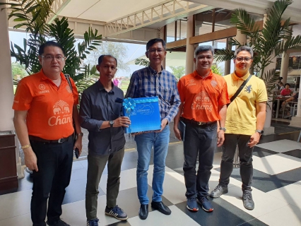 ไฟล์แนบ นายสุรชัย เชื้อแพ่ง รองผู้ว่าการ (ปฏิบัติการ 5) นายประทีป กุศลวัฒนะ ผู้อำนวยการการประปาส่วนภูมิภาคเขต 4 และคณะ ลงพื้นที่ กปภ.สาขาภูเก็ต เพื่อตรวจเยี่ยมและติดตามสถานการณ์น้ำพร้อมพบปะลูกค้ารายใหญ่