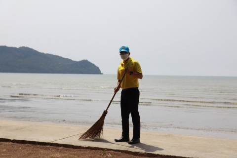 ไฟล์แนบ การประปาส่วนภูมิภาคสาขาประจวบคีรีขันธ์ เข้าร่วมกิจกรรมอาสาพัฒนาปรับปรุงภูมิทัศน์ชายทะเลอ่าวประจวบคีรีขันธ์