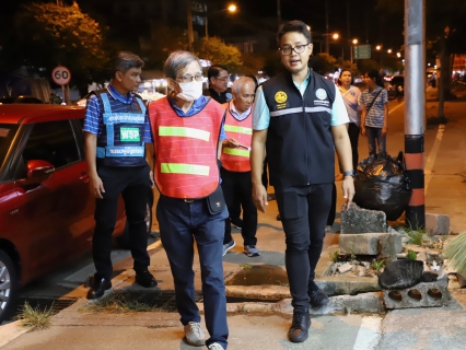 ไฟล์แนบ นายสุรชัย เชื้อแพ่ง รองผู้ว่าการ (ปฏิบัติการ 5) นายประทีป กุศลวัฒนะ ผู้อำนวยการการประปาส่วนภูมิภาคเขต 4 และคณะกรรมการนโยบายรัฐวิสาหกิจ ร่วมลงพื้นที่ทำ step test ค้นหาท่อแตกท่อรั่วบริเวณพื้นที่ DMA 07-1